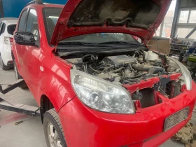 Daihatsu Terios 1.5i на части, снимка 3