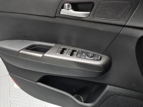 Kia Sportage The Bold Diesel 1.6 2Wd Prestige, снимка 14