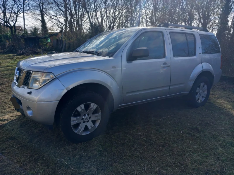 Nissan Pathfinder 2.5DCI, снимка 5 - Автомобили и джипове - 48200809