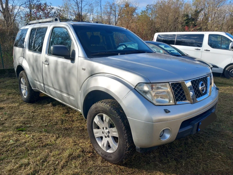 Nissan Pathfinder 2.5DCI, снимка 1 - Автомобили и джипове - 48200809