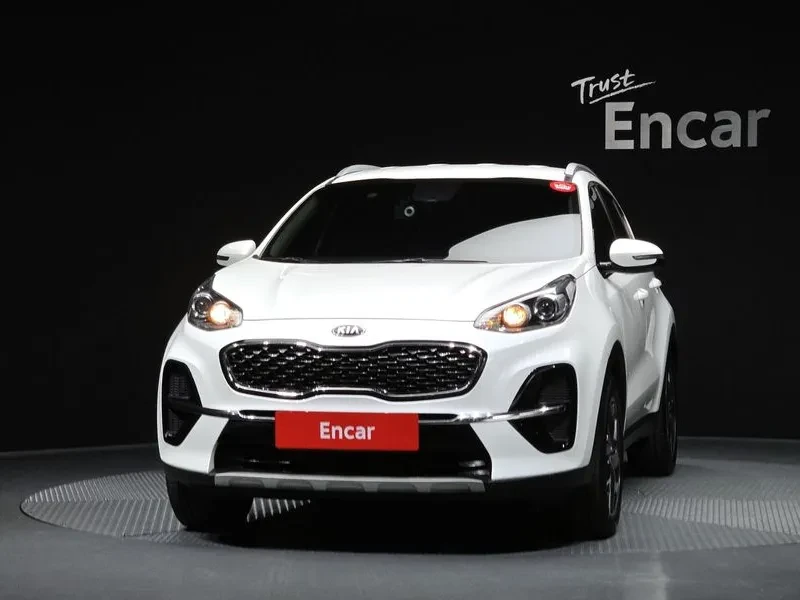 Kia Sportage The Bold Diesel 1.6 2Wd Prestige, снимка 3 - Автомобили и джипове - 54882468