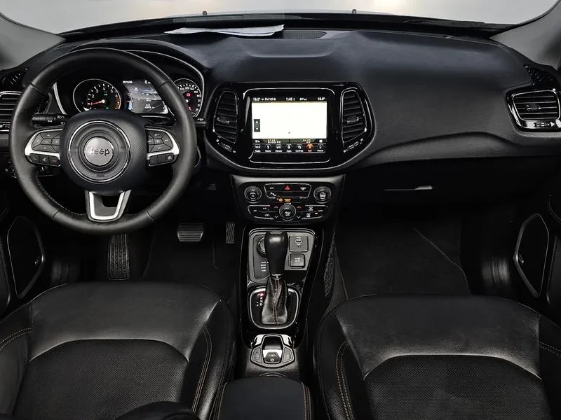 Jeep Compass 2Nd Generation 2.4 Limited Awd, снимка 7 - Автомобили и джипове - 55189775