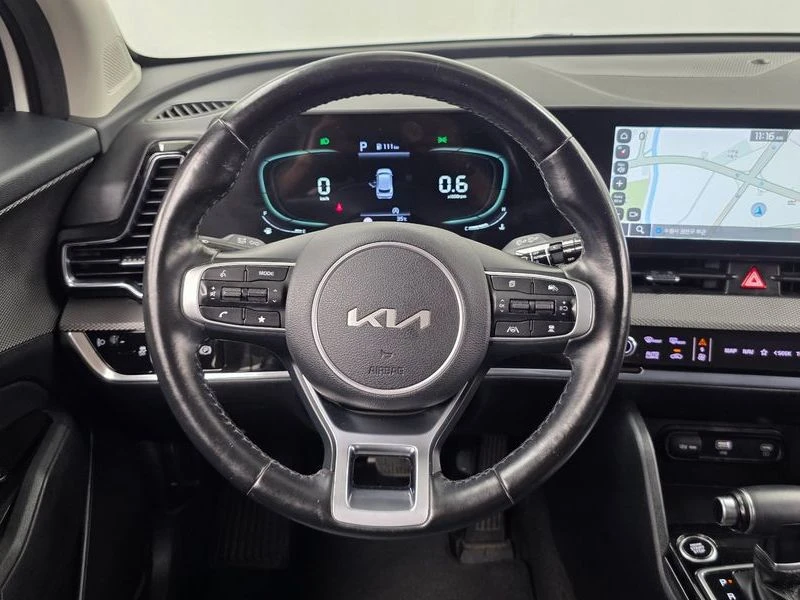 Kia Sportage 1.6 Automatic, снимка 10 - Автомобили и джипове - 55587947