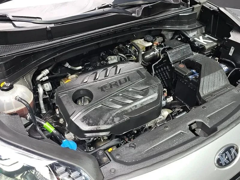 Kia Sportage, снимка 6 - Автомобили и джипове - 56690252
