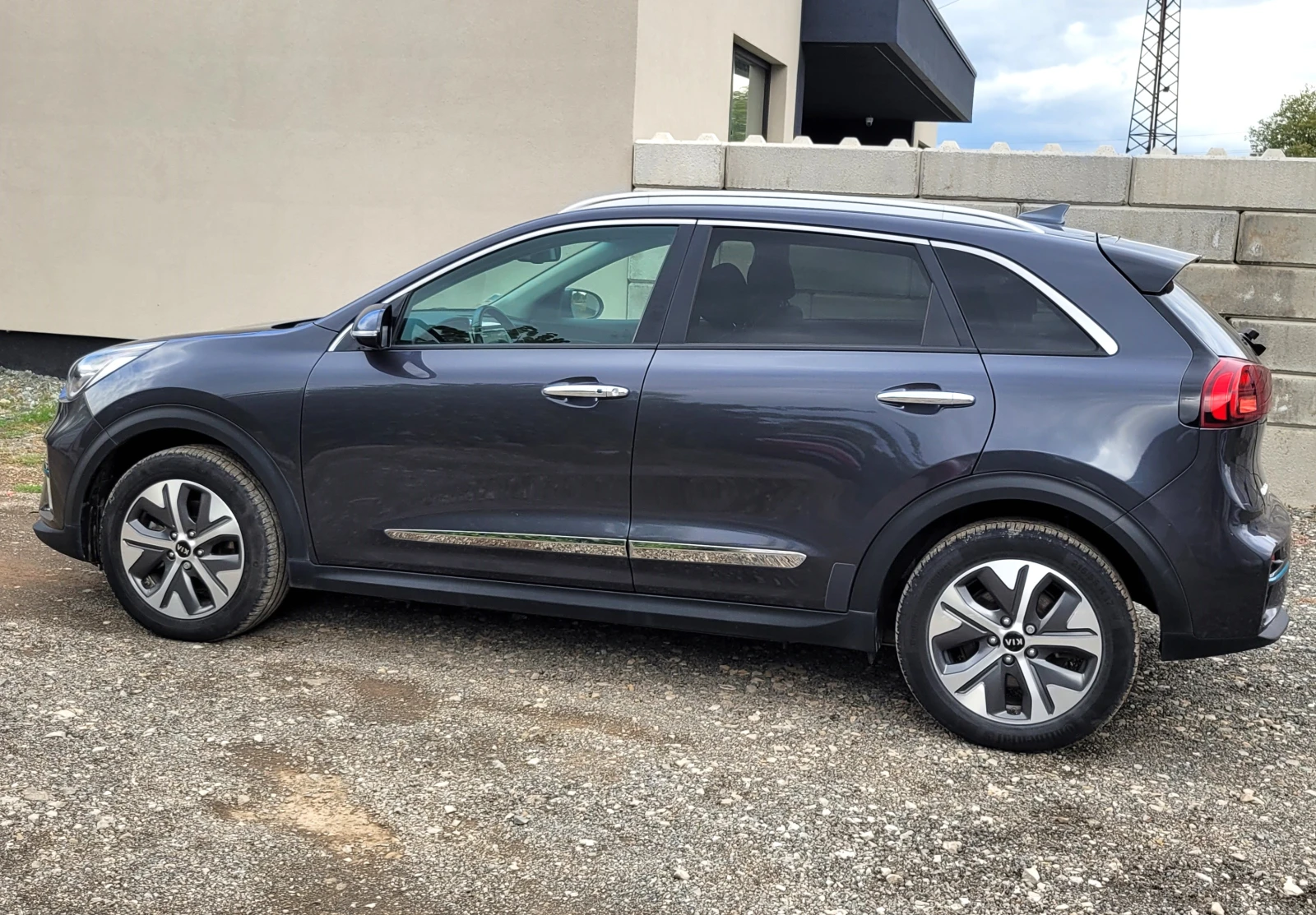 Kia Niro E-niro 64 Kwh 204 КС - изображение 5