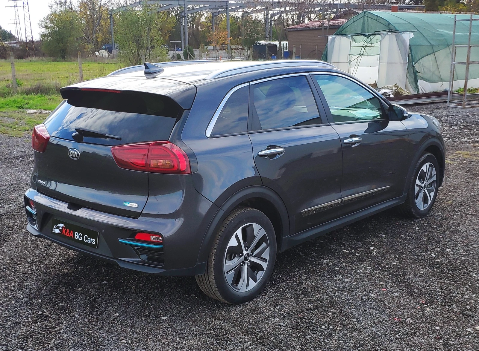 Kia Niro EXECUTIVELINE 64 KWh 204     | Mobile.bg   7