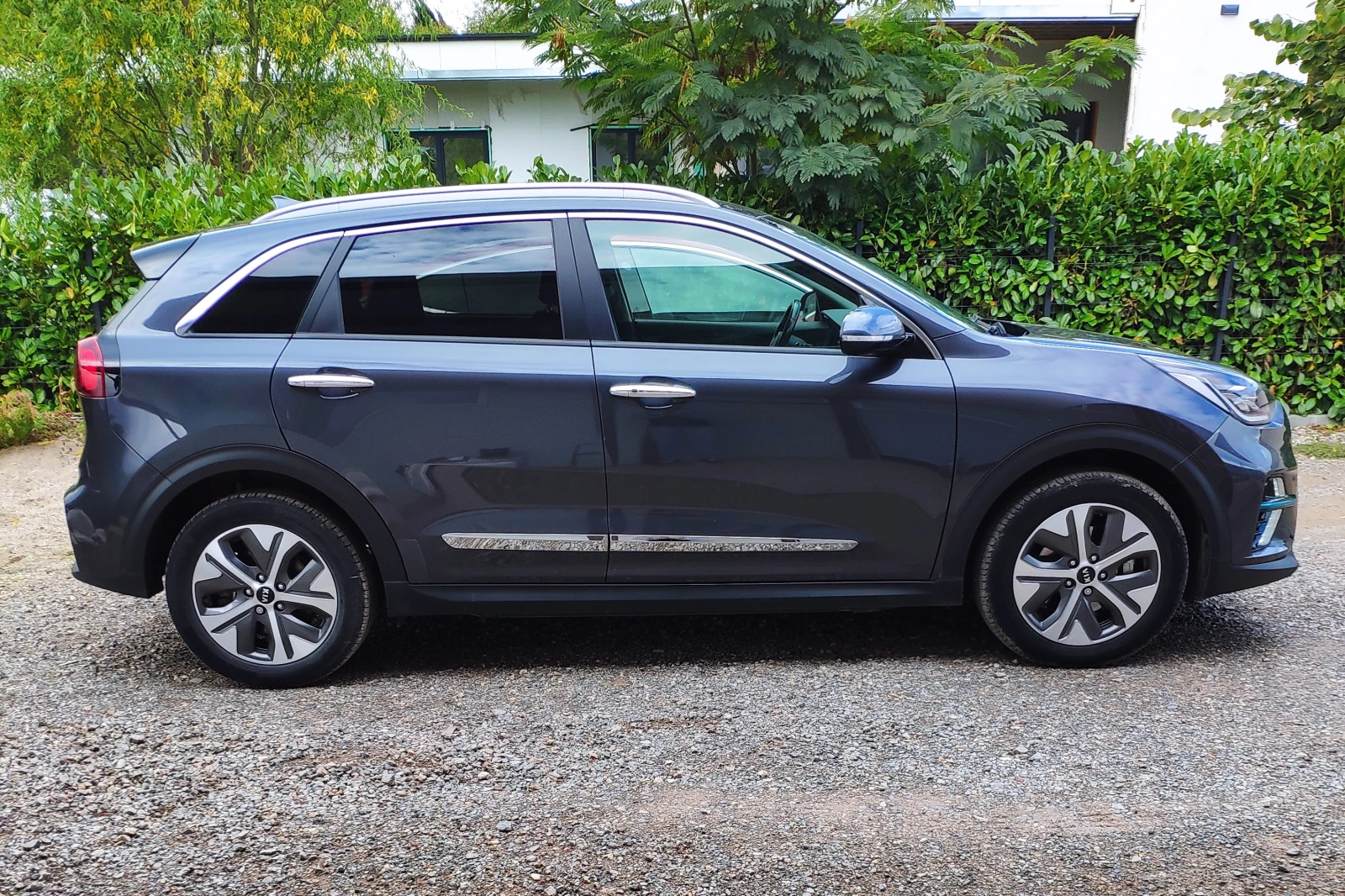 Kia Niro E-niro 64 Kwh 204 КС - изображение 6