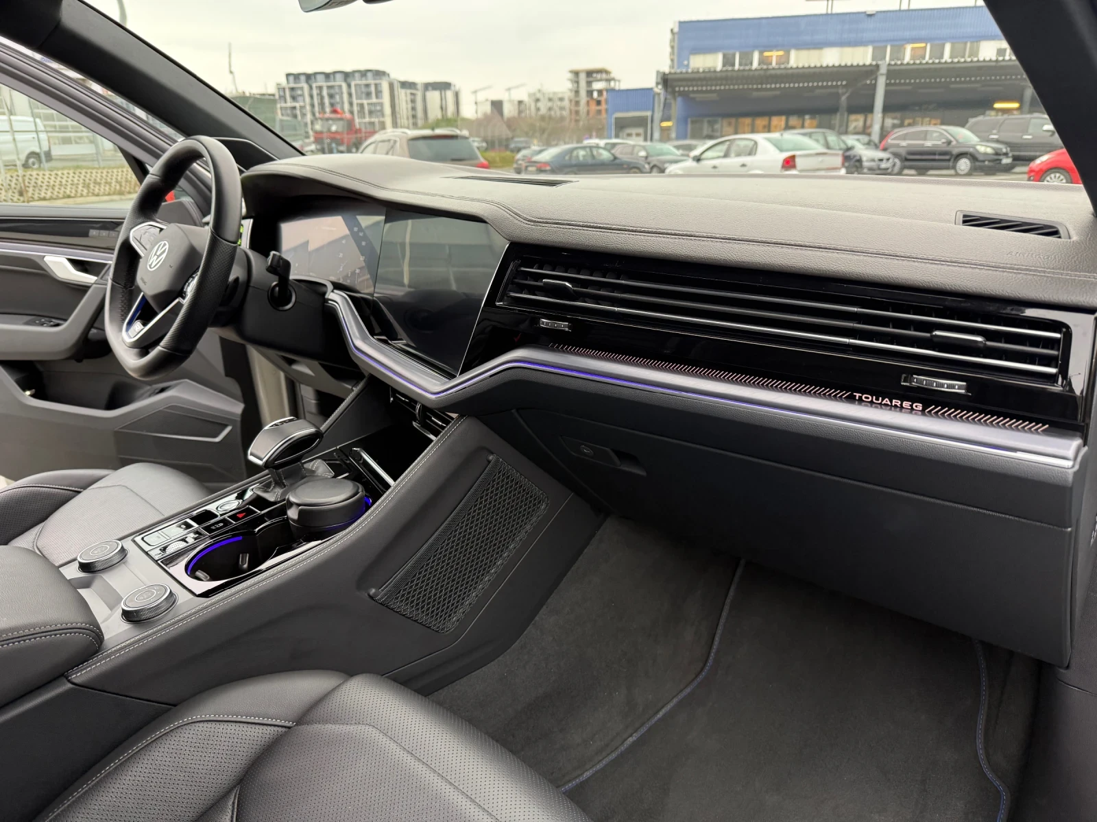 VW Touareg R, снимка 7 - Автомобили и джипове - 54101889
