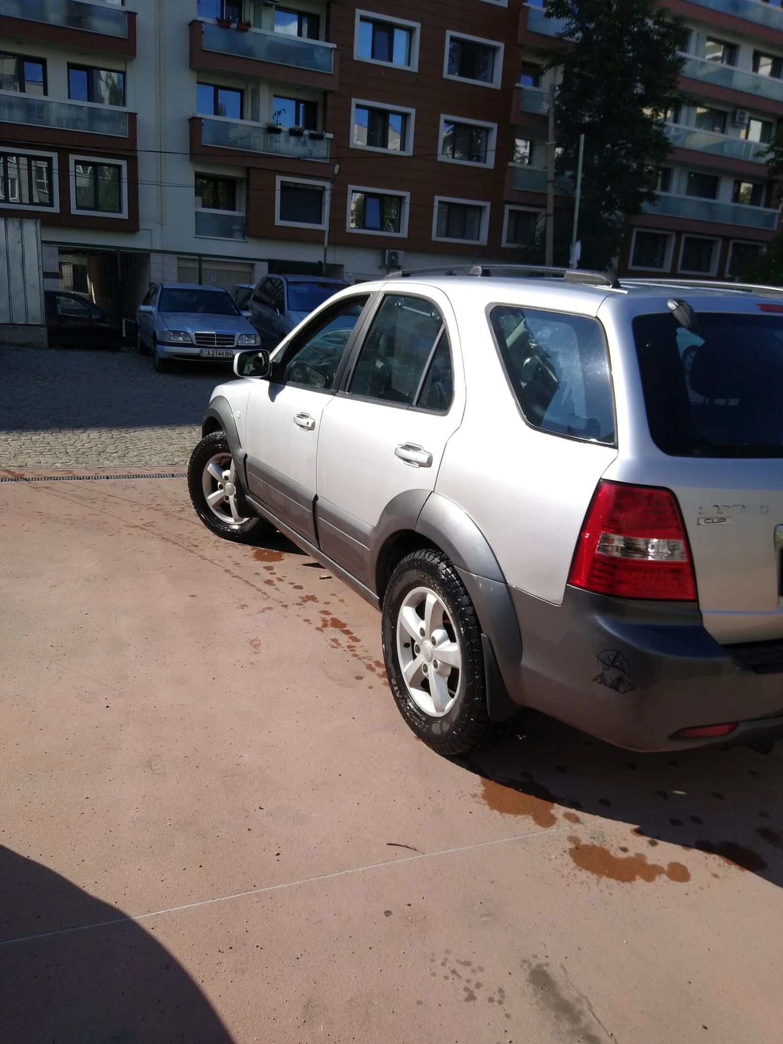 Kia Sorento, снимка 2 - Автомобили и джипове - 54240027