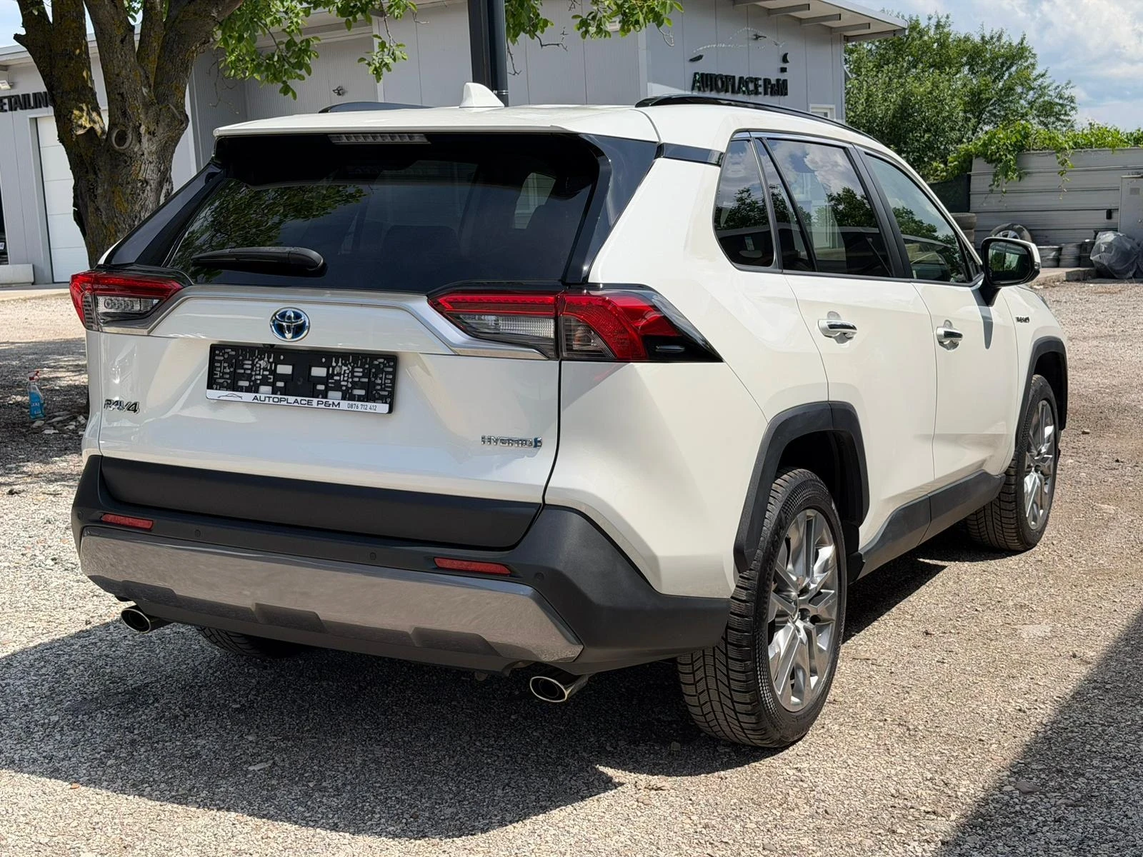 Toyota Rav4 Luxury/360Camera/Обдухване/Relax+ HHC, снимка 4 - Автомобили и джипове - 54673415