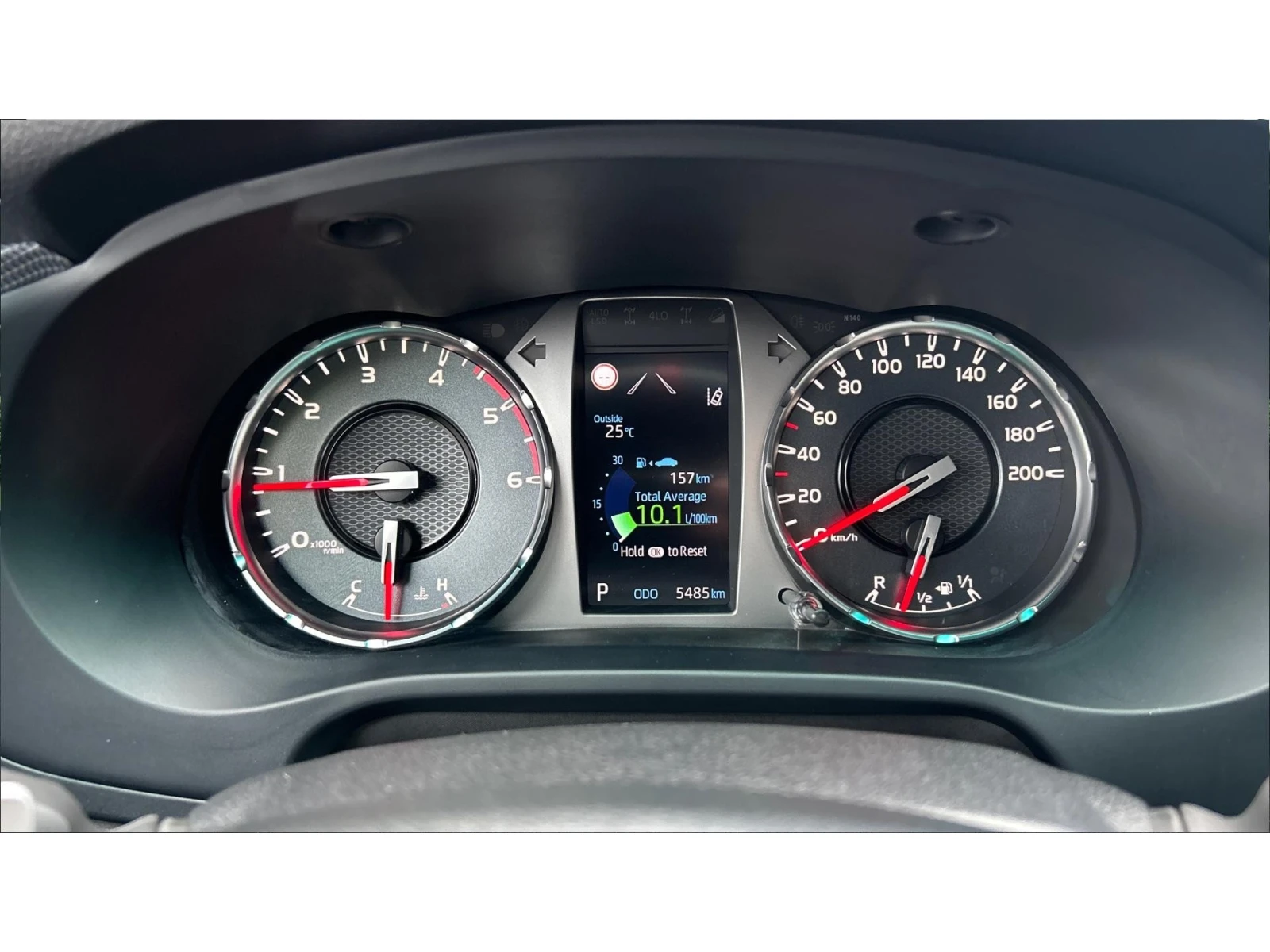 Toyota Hilux Месечна вноска от 738  , снимка 12 - Автомобили и джипове - 54720238