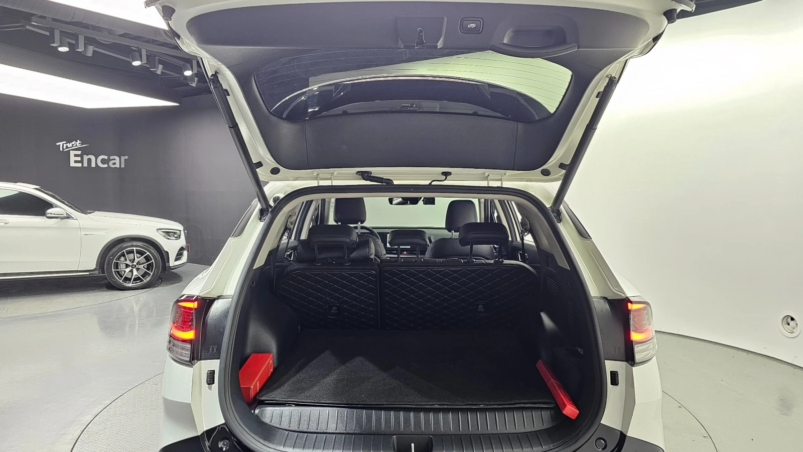 Kia Sportage 2.0 LPG 2WD Noblesse | 360  | Adaptive Cruise, снимка 17 - Автомобили и джипове - 55501553