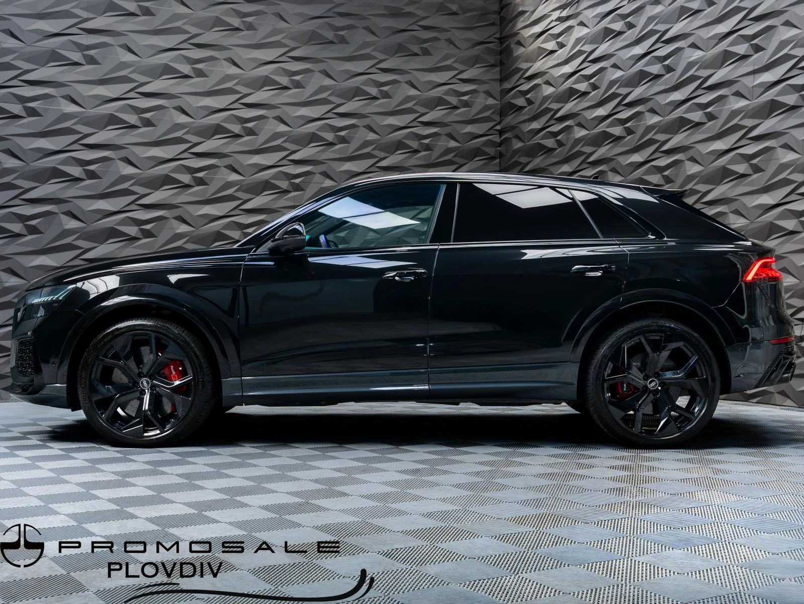 Audi RSQ8 QUATTRO* B&O* MATRIX* 360CAM* PANO* HUD* ОБДУХВ* , снимка 5 - Автомобили и джипове - 55623042