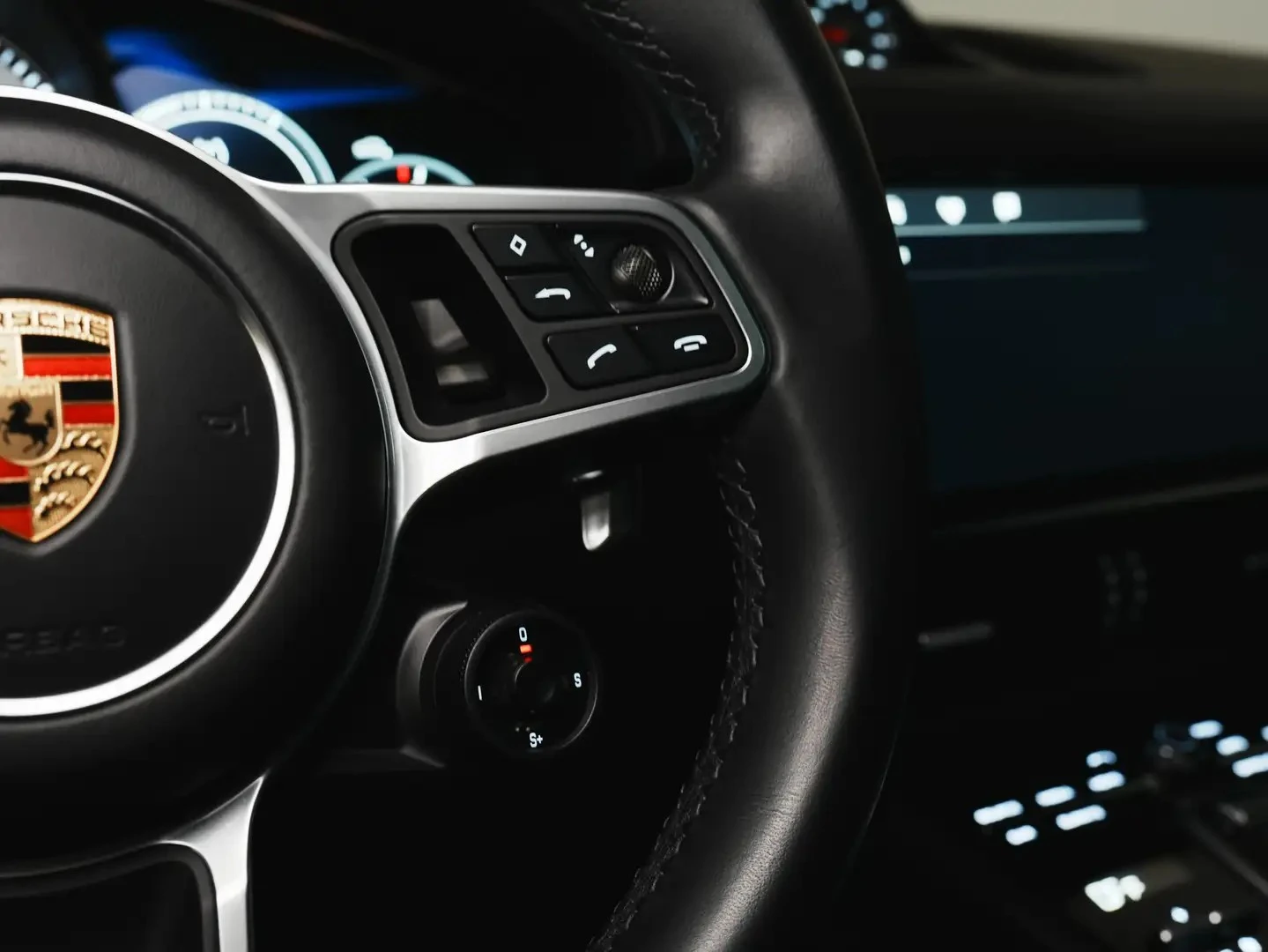 Porsche Cayenne GTS PREMIUM PLUS ЦЕНА ДО БЪЛГАРИЯ АВТОКРЕДИТ, снимка 11 - Автомобили и джипове - 55859398