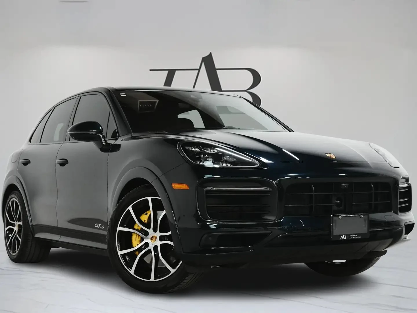 Porsche Cayenne GTS PREMIUM PLUS ЦЕНА ДО БЪЛГАРИЯ АВТОКРЕДИТ