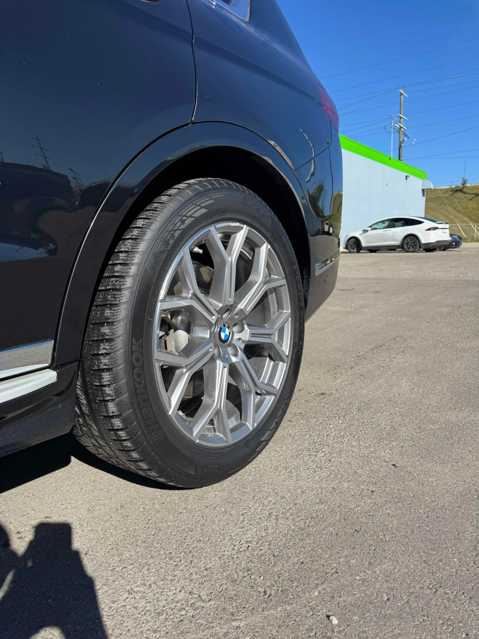 BMW X7 | CLEAR CARFAX PRIVATE AUCTION 90 K KM, снимка 7 - Автомобили и джипове - 55970740