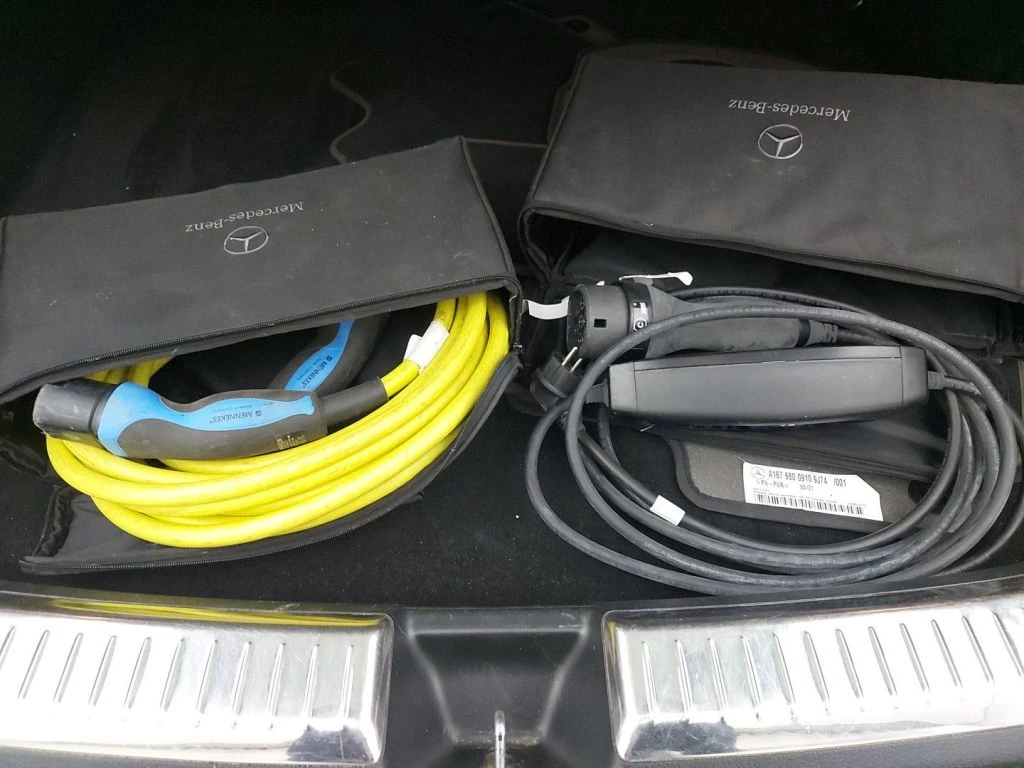 Mercedes-Benz GLE Coupe 350 de 4MATIC PlugIn Leather Navi LED Camera, снимка 16 - Автомобили и джипове - 56304966