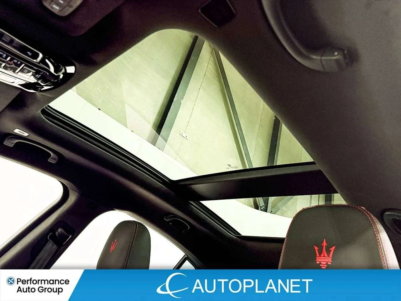 Maserati Grecale, снимка 13 - Автомобили и джипове - 56707492