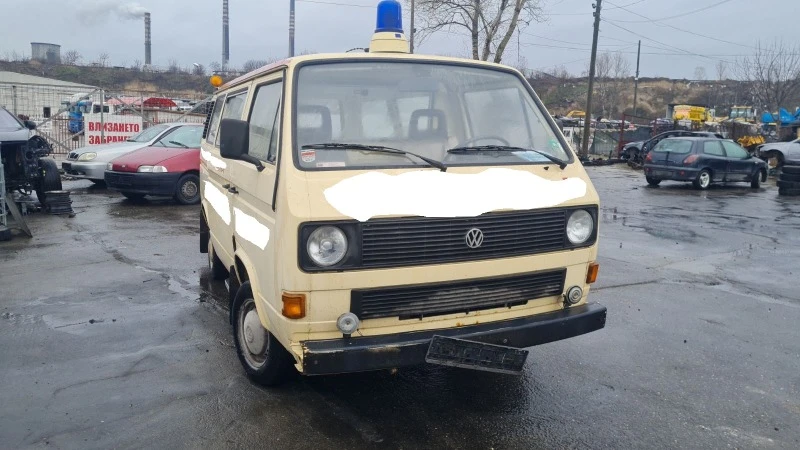 VW T2 1.9 БЕНЗИН, снимка 1 - Бусове и автобуси - 39549299