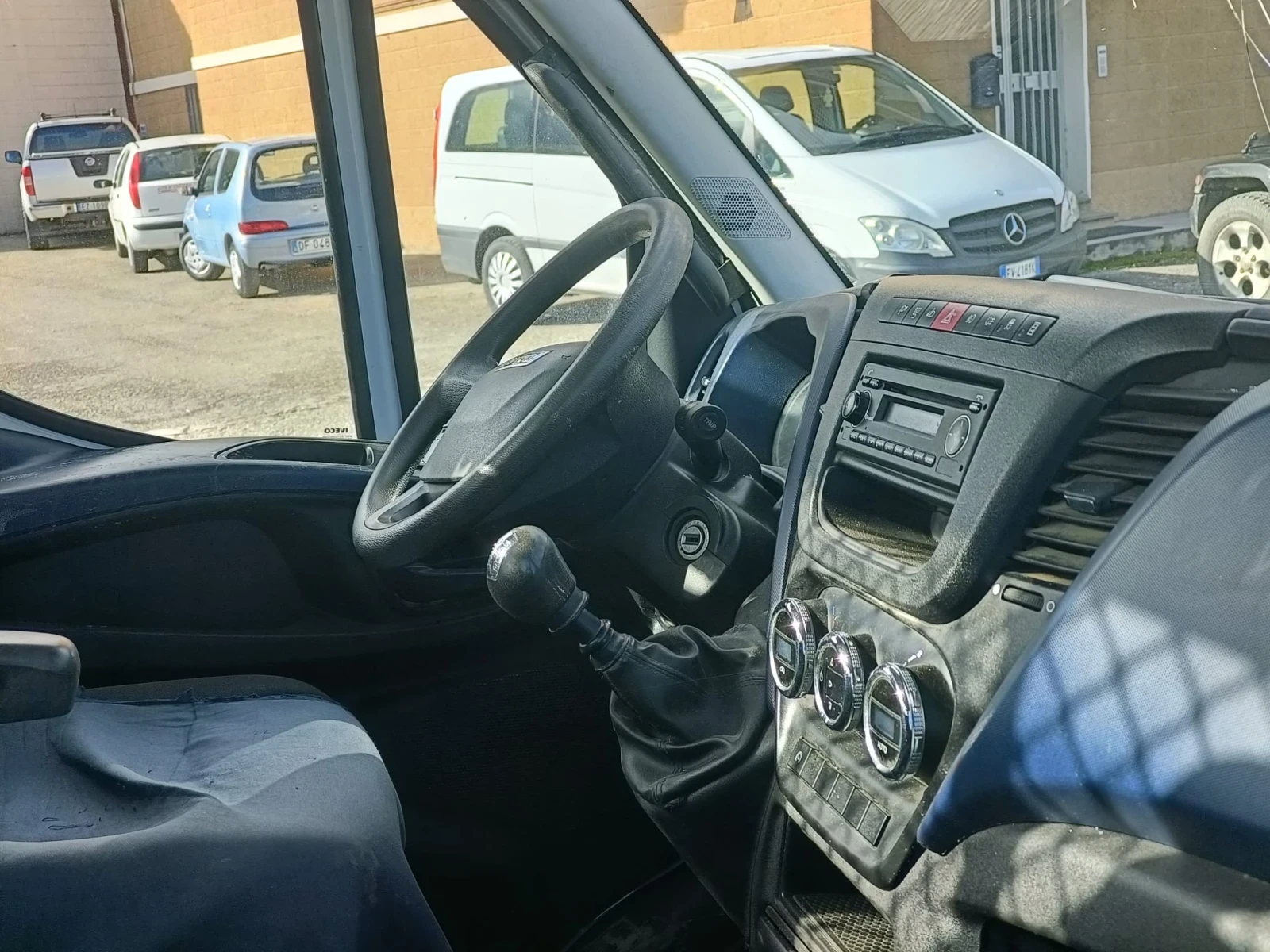 Iveco Daily 35c14 - изображение 3