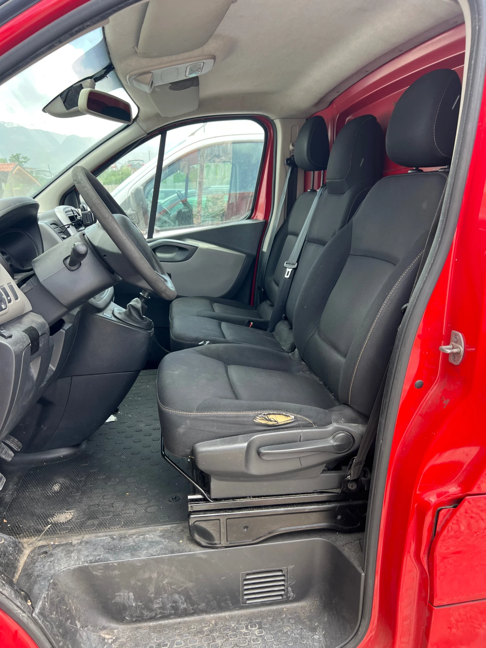 Renault Trafic 1.6cdi Long!!!, снимка 9 - Бусове и автобуси - 54509879