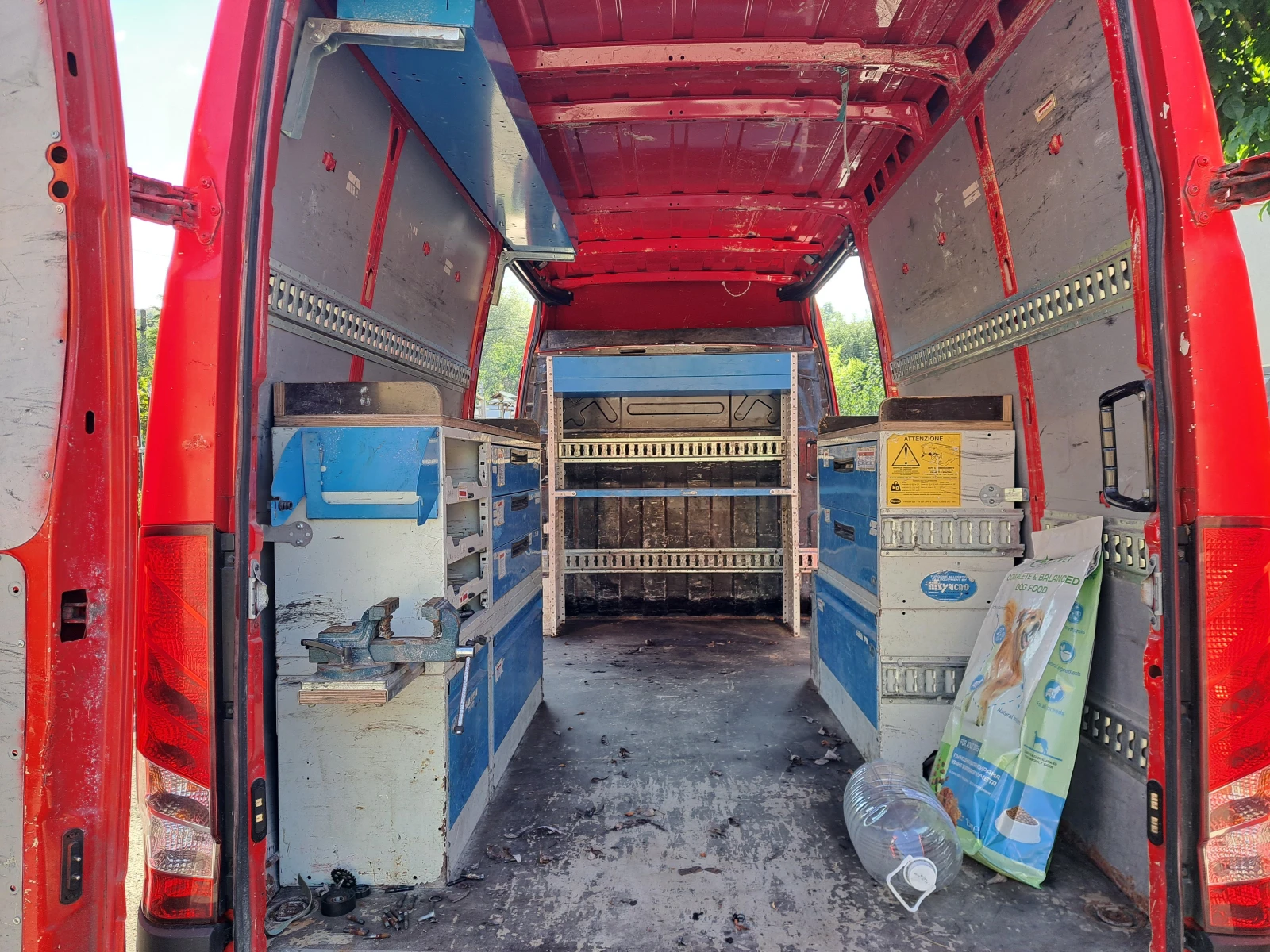 Iveco 35s18 3.0TDI 180ks MAXI EURO 6 - ДВЕ СТРАНИЧНИ ВРАТИ, снимка 14 - Бусове и автобуси - 56251557