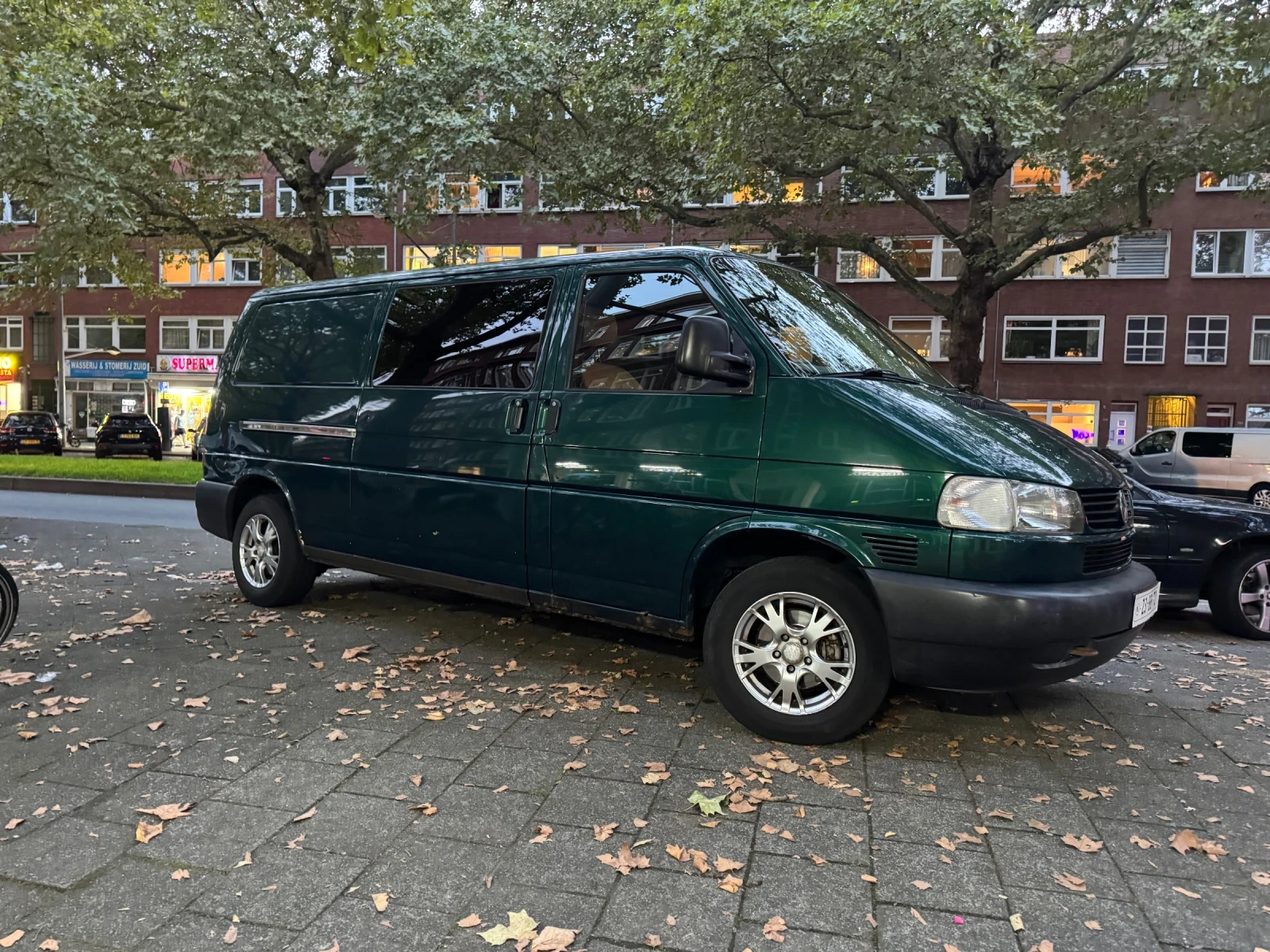 VW T4, снимка 2 - Бусове и автобуси - 56341174