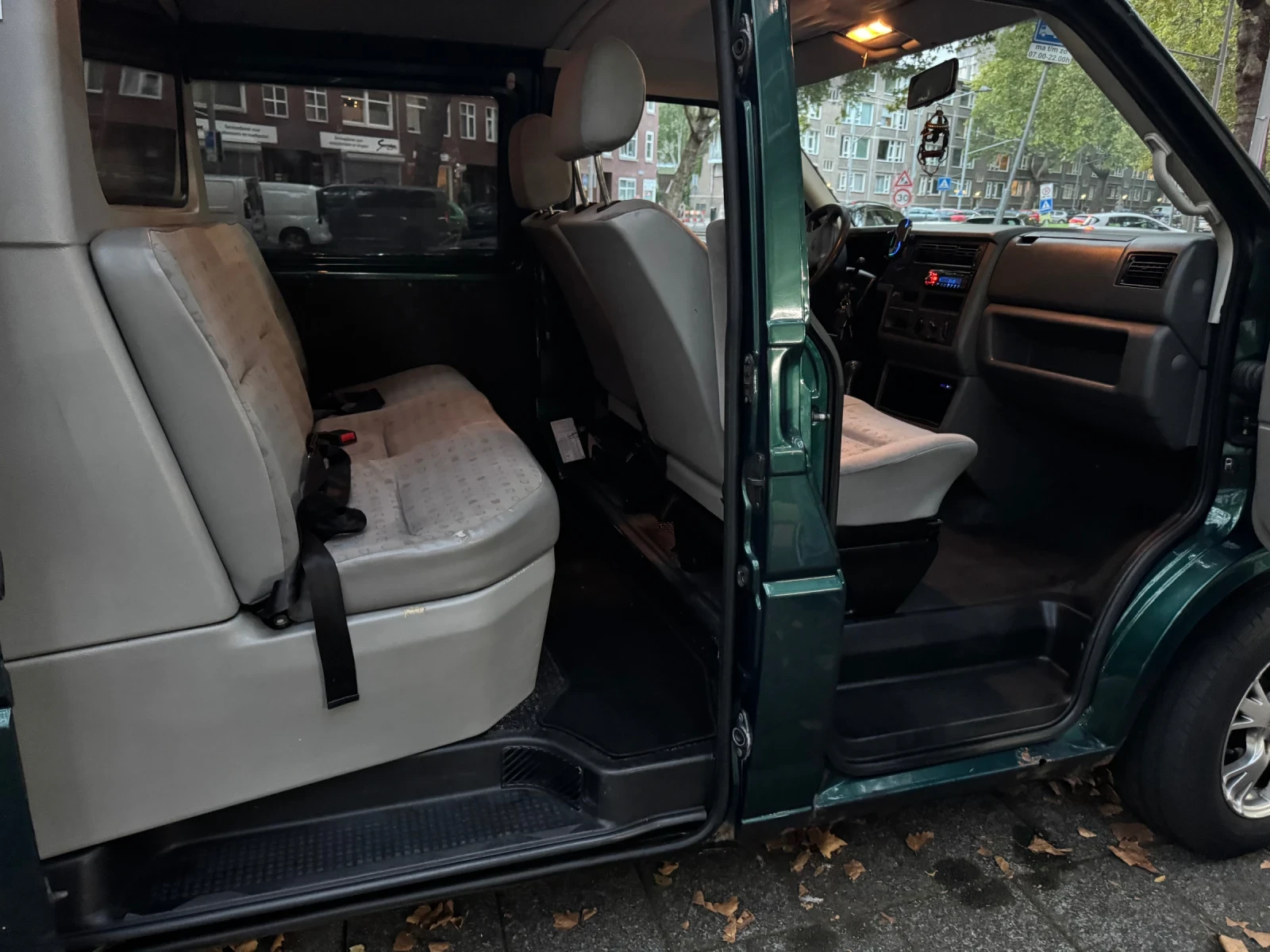 VW T4, снимка 7 - Бусове и автобуси - 56341174