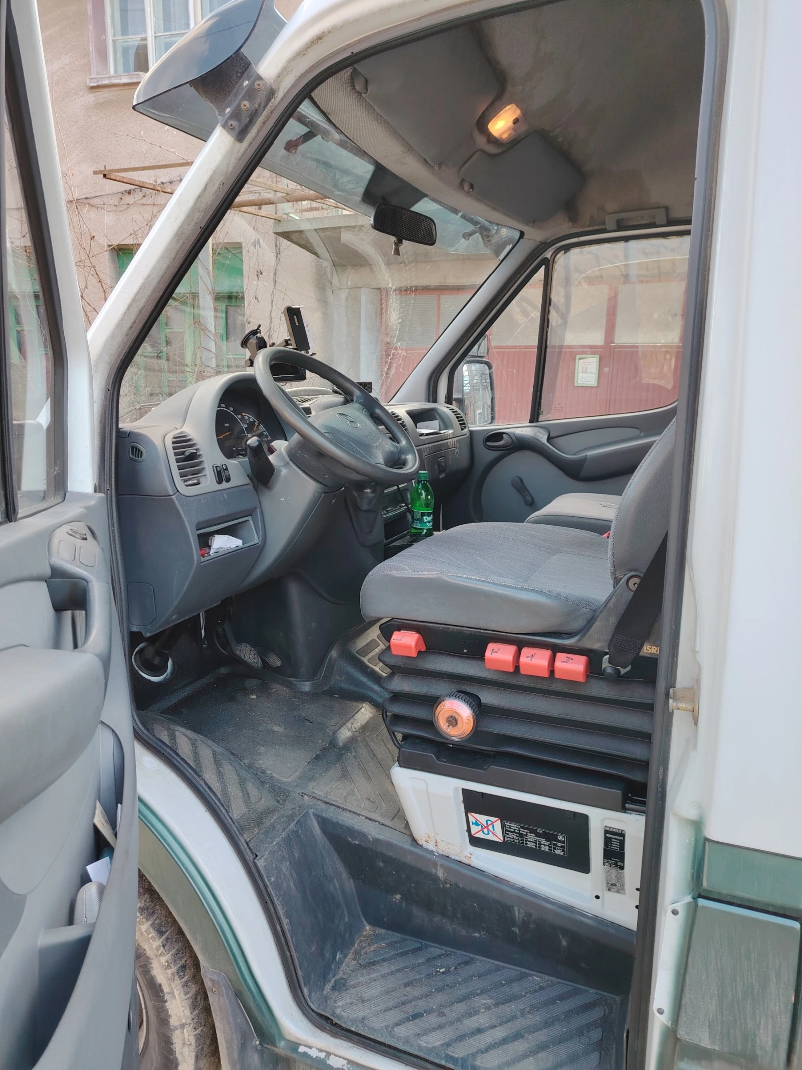 Кемпер Mercedes-Benz Sprinter - изображение 6