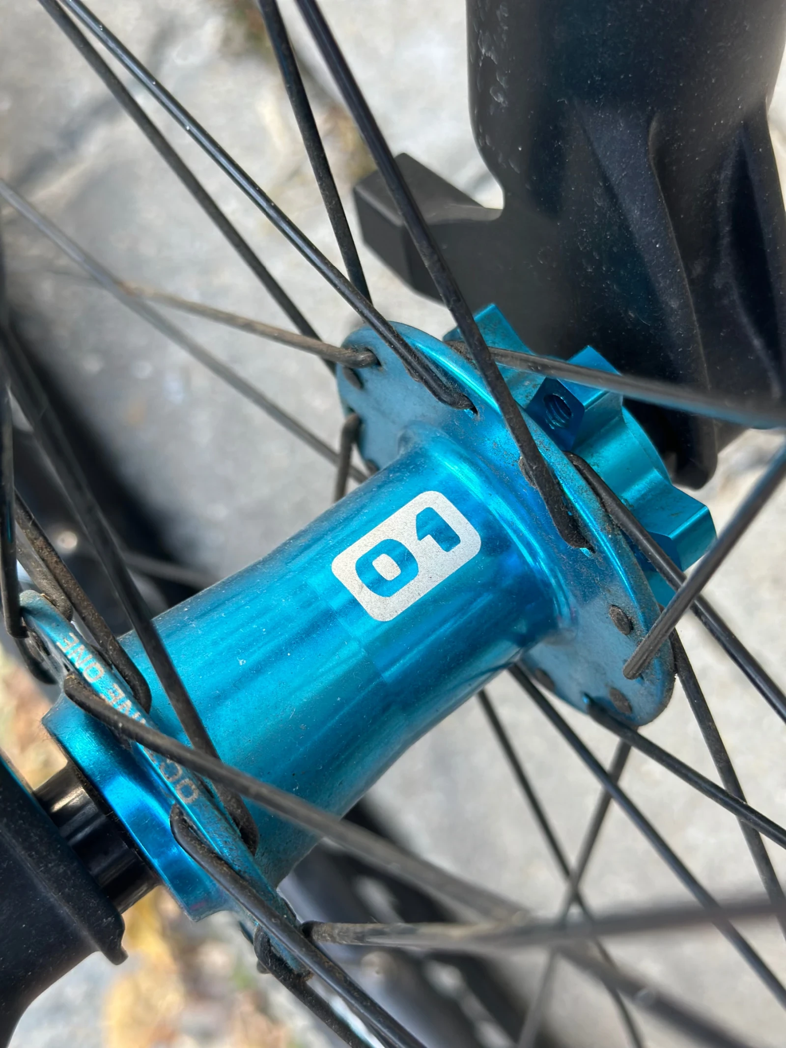 ��������� Custom  | Mobile.bg � ����������� 6