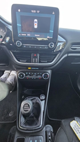 Ford Fiesta 1.0i Titanium, снимка 9