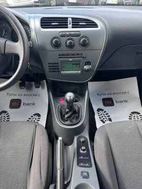 Seat Leon 1.4i - КЛИМАТИК - РЕАЛНИ КИЛОМЕТРИ, снимка 11