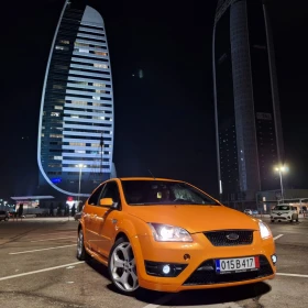 Ford Focus ST Turbo, снимка 2
