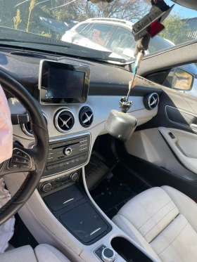 Mercedes-Benz CLA 2.2, снимка 5
