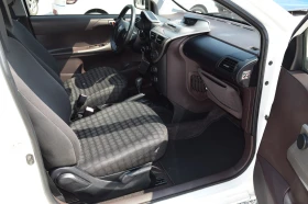 Обява за продажба на Toyota IQ 1.0 VVTI Автоматик ~8 260 лв. - изображение 10