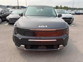 Kia EV9 *  *    * CARFAX *  | Mobile.bg    5