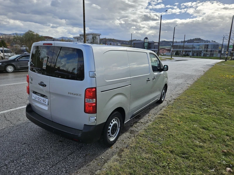 Toyota Proace City 1.6d , снимка 4 - Автомобили и джипове - 47930789