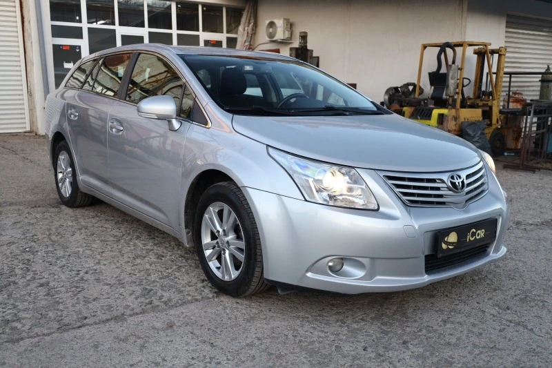 Toyota Avensis 2.0 D-4D 126 к.с.*6 скорости* ТЕМПОМАТ*КЛИМАТРОНИК, снимка 3 - Автомобили и джипове - 39781582