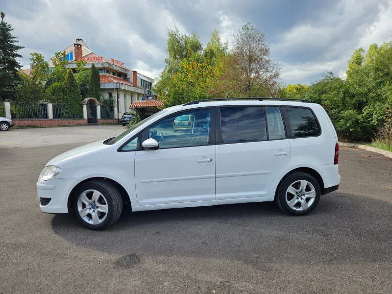 VW Touran 1.9tdi/Avtomat, снимка 3 - Автомобили и джипове - 47548572