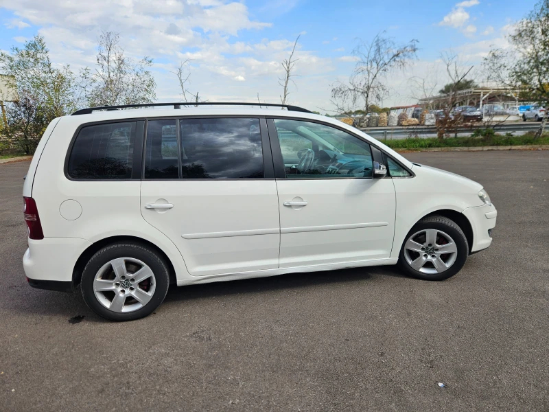 VW Touran 1.9tdi/Avtomat, снимка 7 - Автомобили и джипове - 47548572