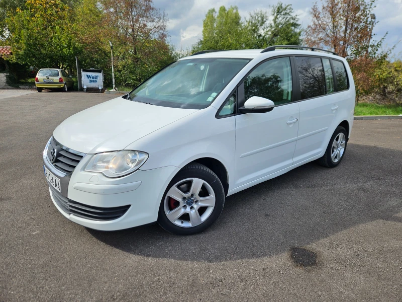 VW Touran 1.9tdi/Avtomat, снимка 2 - Автомобили и джипове - 47548572