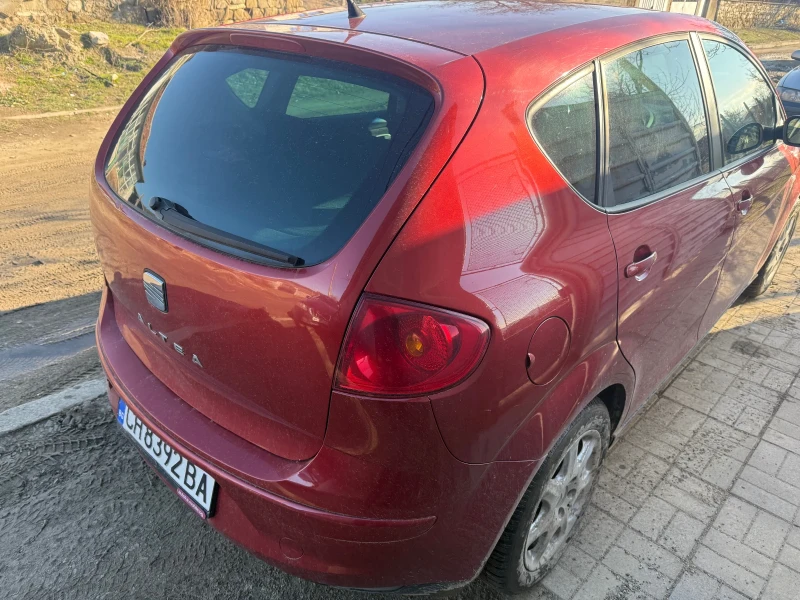 Seat Altea 1.6 заводска ГАЗ, снимка 4 - Автомобили и джипове - 48555107