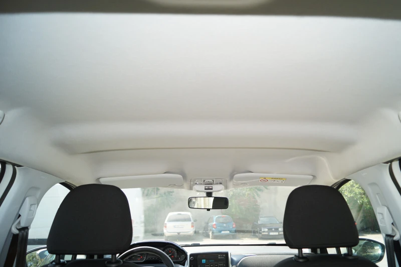 Peugeot 208 1.6d , снимка 12 - Автомобили и джипове - 51338341