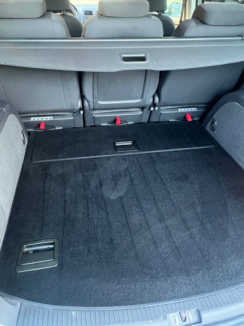 VW Touran 1.4 TSI Ecofuel Метан/Бензин , снимка 10 - Автомобили и джипове - 51685172