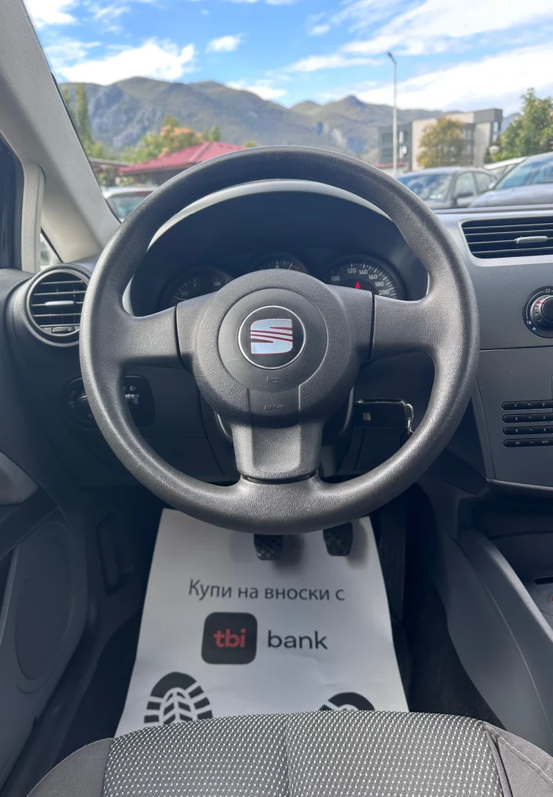 Seat Leon 1.4i - КЛИМАТИК - РЕАЛНИ КИЛОМЕТРИ, снимка 10 - Автомобили и джипове - 51909071