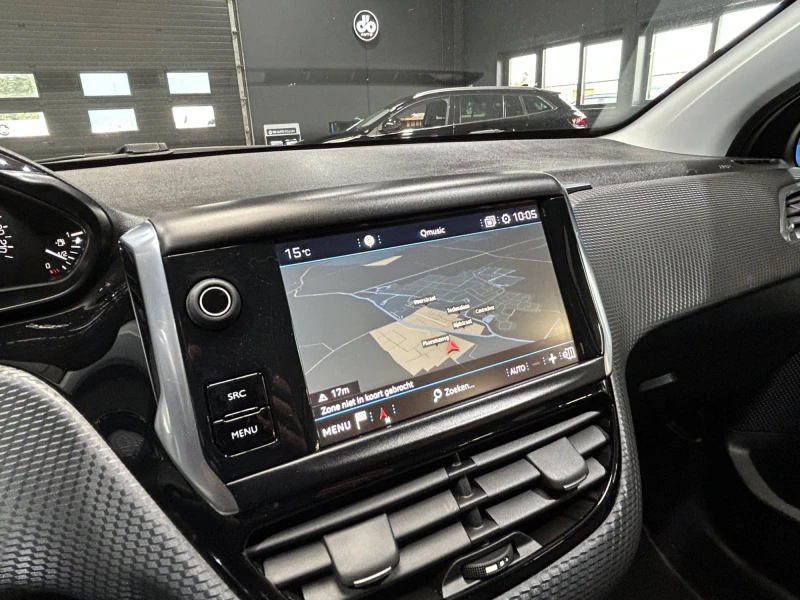 Peugeot 2008, снимка 9 - Автомобили и джипове - 52322740