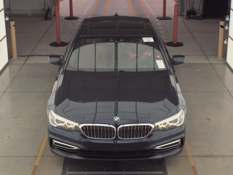 BMW 530E * XDRIVE* LUXURY LINE* DIGITAL* MEMORY* PODGREV* , снимка 5 - Автомобили и джипове - 52326874
