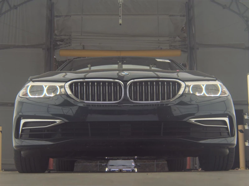 BMW 530E * XDRIVE* LUXURY LINE* DIGITAL* MEMORY* PODGREV* , снимка 7 - Автомобили и джипове - 52326874