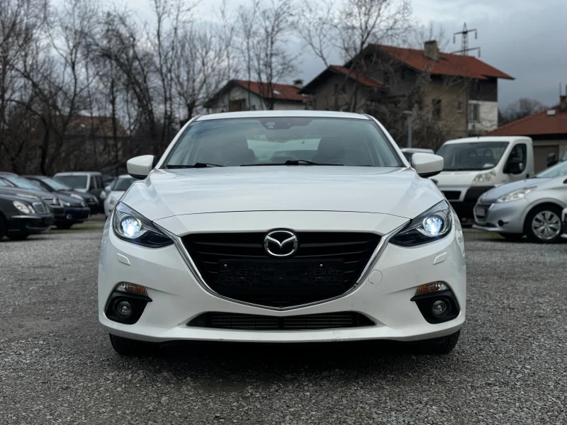Mazda 3 2.2 SKYACTIV , снимка 2 - Автомобили и джипове - 52650583
