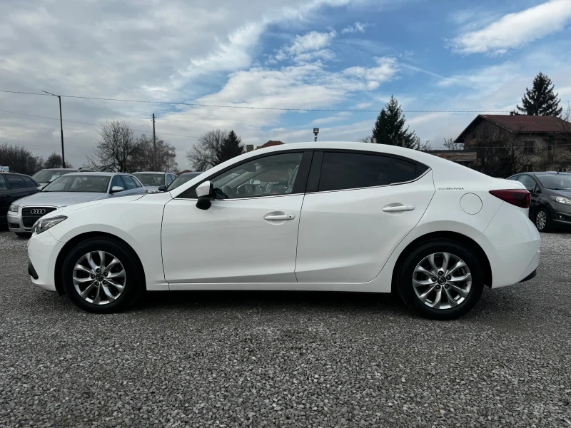 Mazda 3 2.2 SKYACTIV , снимка 9 - Автомобили и джипове - 52650583